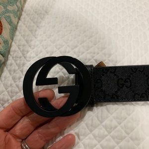 Gucci belt